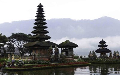 ULUN DANU TEMPLE